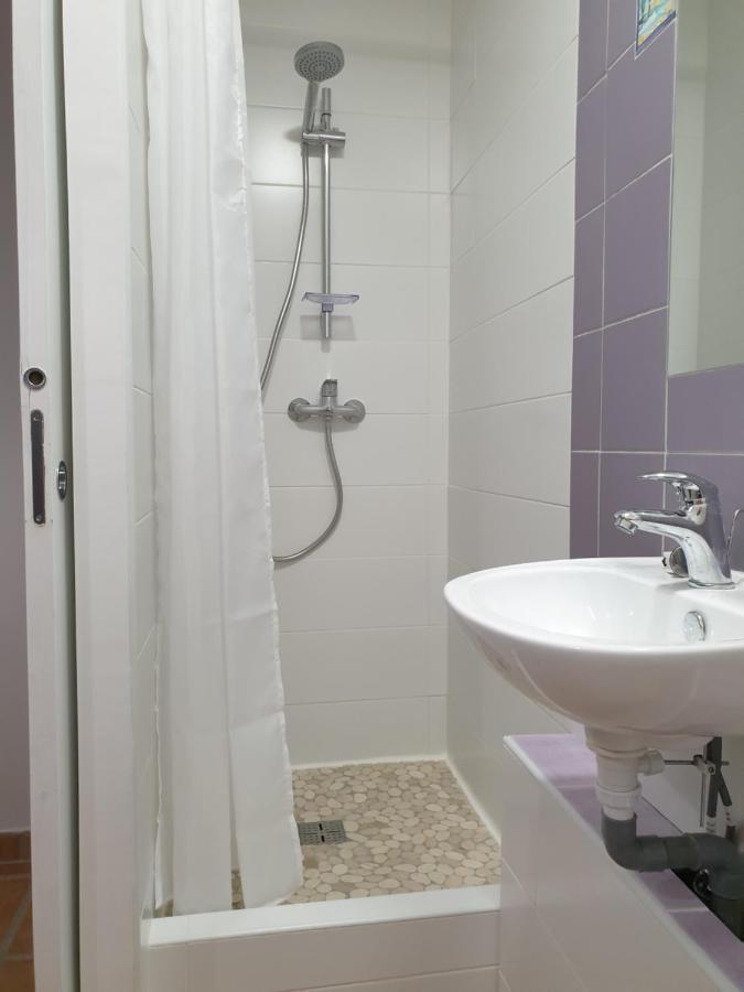 Apartment Pause Couleur Lavandula Roussas